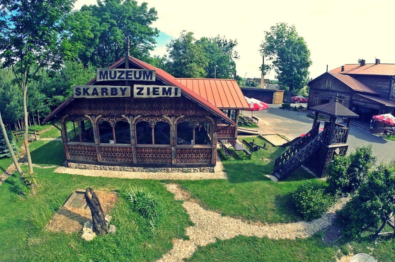 Noclegi Przy Restauracji Klemens Szczebrzeszyn Exterior photo